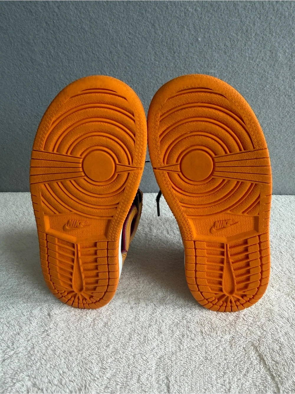 Nike Jordan 1 Mid SE Sneakers s9C Boys Toddler Vivid Orange Black